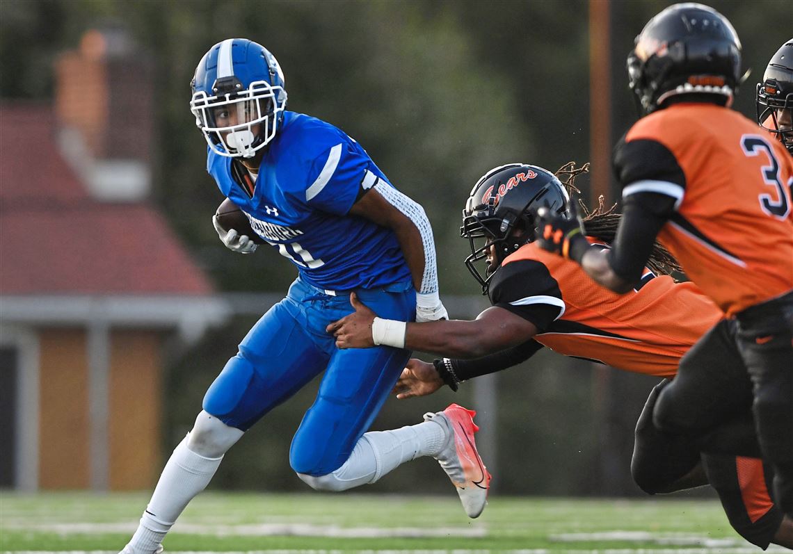 Braylan Lovelace's big season helps Leechburg secure first home playoff ...
