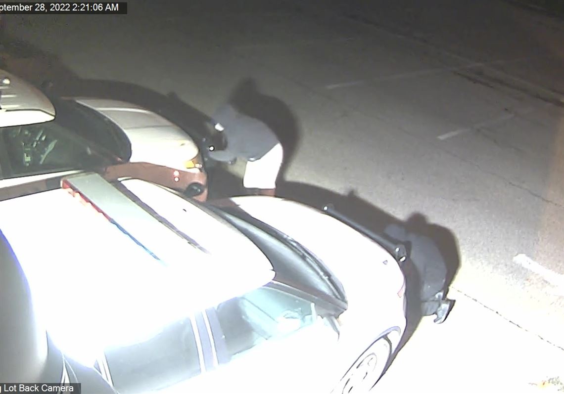 Pittsburgh police offer reward for info on suspects in fire that ...