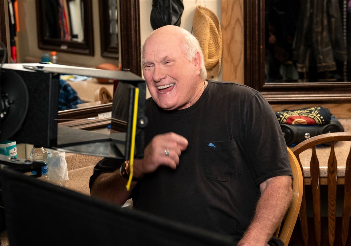 Steelers legend Terry Bradshaw reveals he's cancer-free after pair