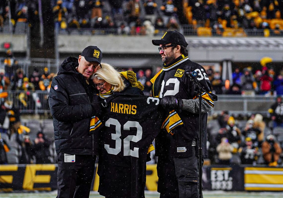 Steelers retire Franco Harris' No. 32 in somber ceremony at Acrisure Stadium | Pittsburgh Post-Gazette