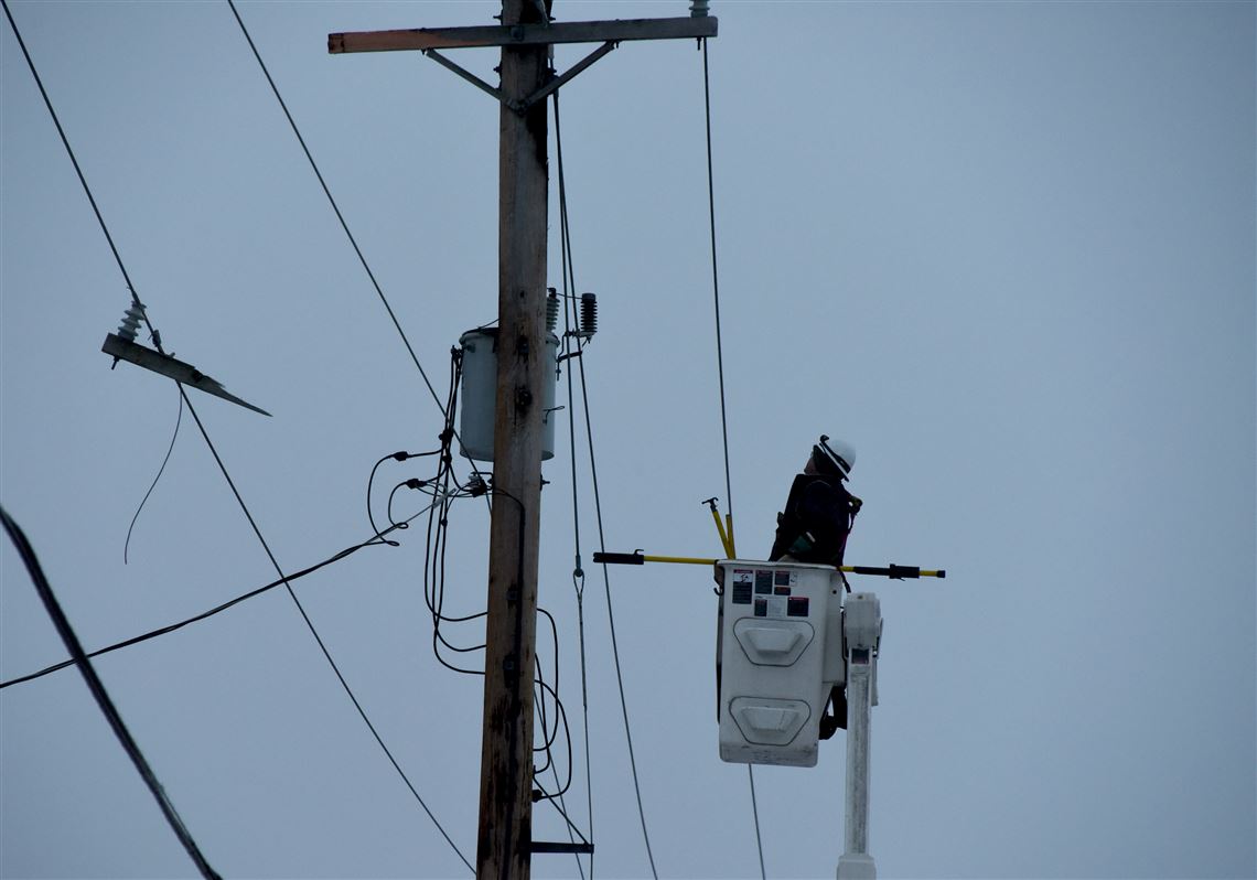 High winds knock out power to thousands of electricity consumers in ...