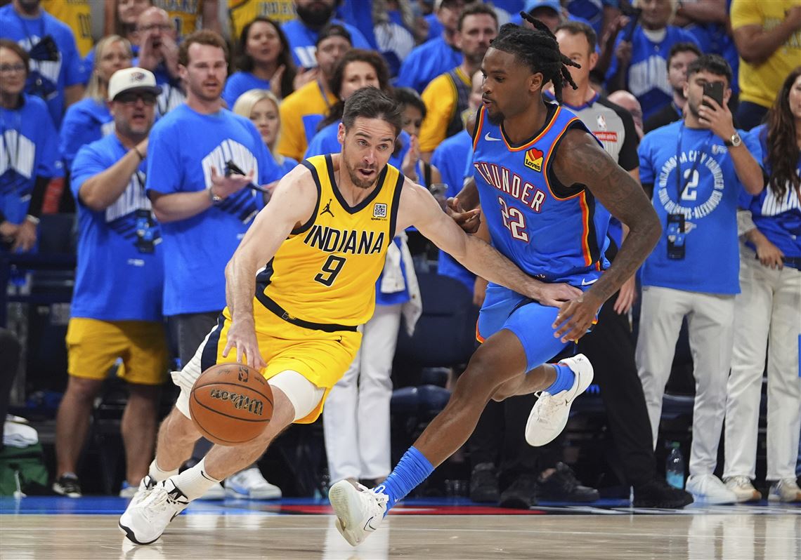 The Sports Report: Inconsistent Lakers fall to the Thunder - Los Angeles  Times, image size:1140x798