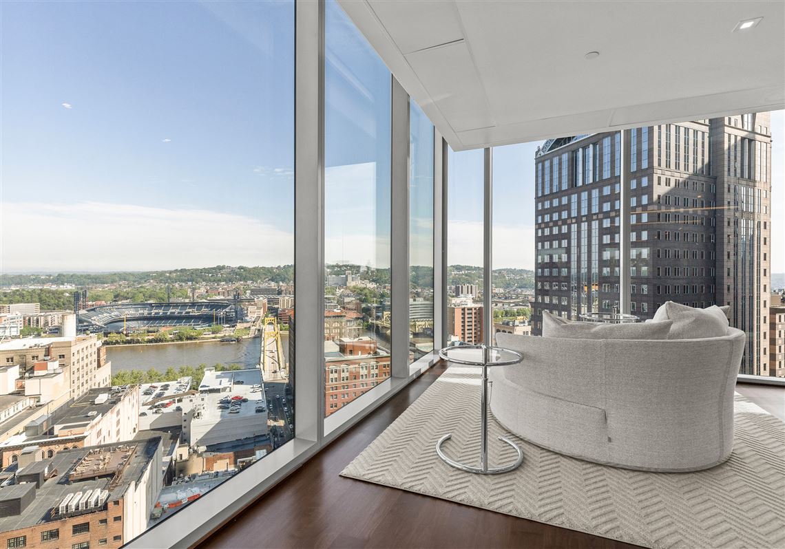 Buying Here: Luxury Downtown condo atop the Fairmont hotel priced at $4 ... - Luxury Downtown Condos Near Public Transportation
