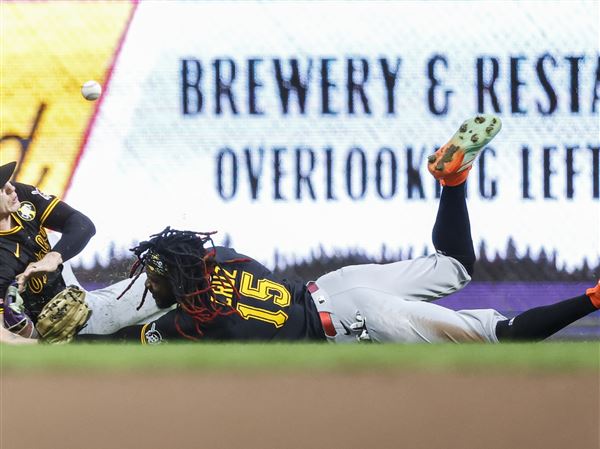 Pirates place Oneil Cruz on 7-day concussion IL, call up OF Ronny