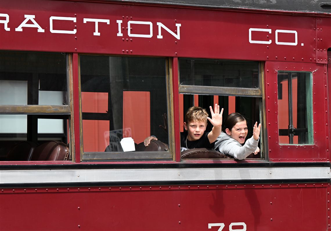 Pittsburgh Trolley Ride Ride a 100-year-old trolley to a county fair over 225 years old ...