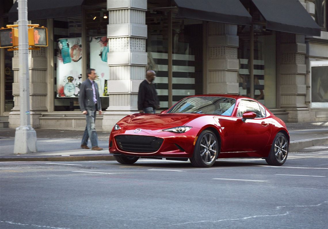 Driver's Seat: 2025 Mazda MX-5 Miata — Still buzzing along