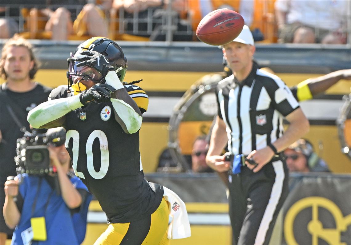 How did Steelers handle Kaleb Johnson in wake of blunder? More empathy