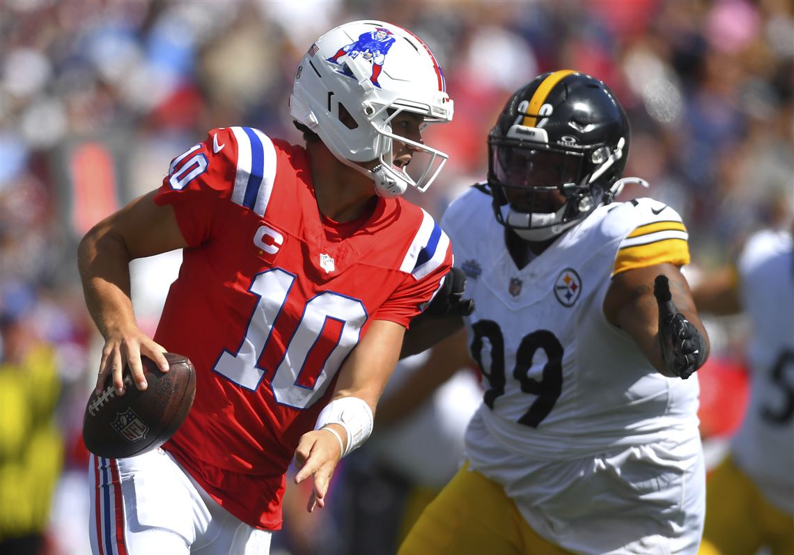 Rookie defensive lineman Derrick Harmon gives pass rush a lift in