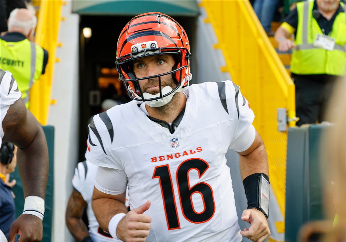 Steelers coach Mike Tomlin rips Browns GM Andrew Berry for his in-season trade of Joe Flacco