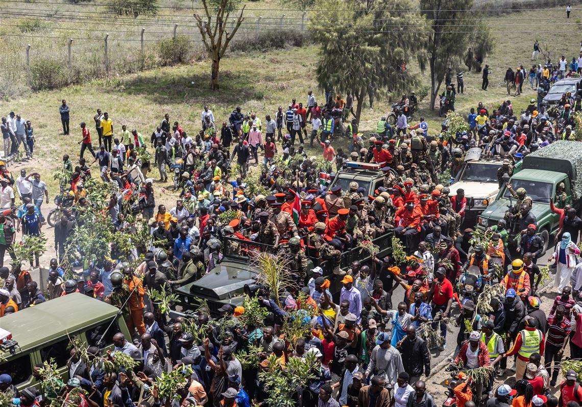 Kenyan police fire tear gas at mourners during former Prime Minister Odinga's public viewing | Pittsburgh Post-Gazette