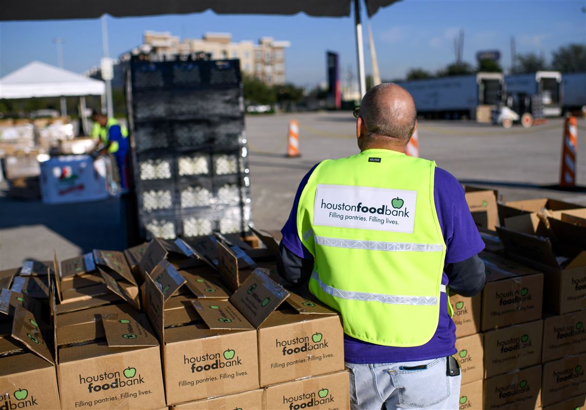 SNAP will be partially funded after judges’ rulings, Trump administration ...