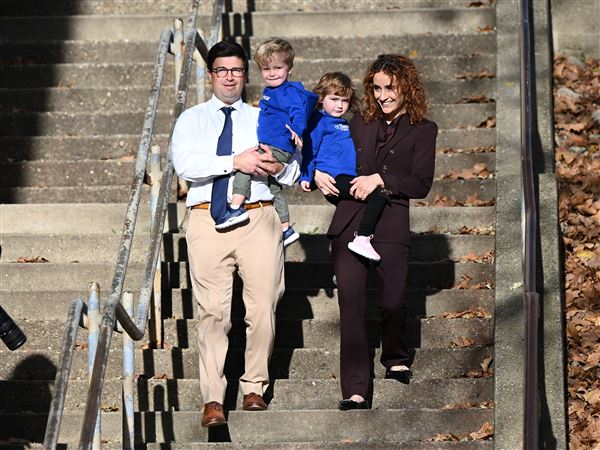 Democratic mayoral candidate Corey O'Connor his wife Katie and children Emmet and Molly walk to a polling station at the Linden K-5 School in Point Breeze on Tuesday Nov. 4, 2025 to vote. 