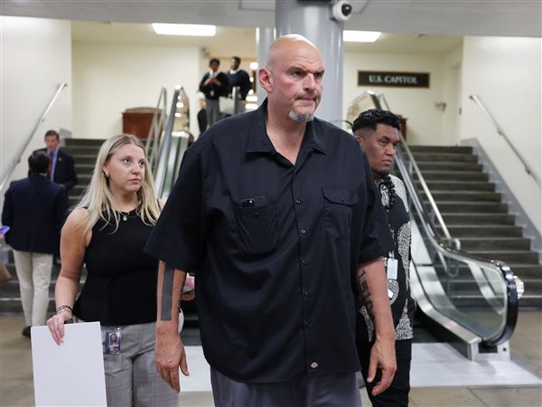 Sen. Fetterman casts key vote in shutdown deal that other Democrats call 'capitulating' | Pittsburgh Post-Gazette