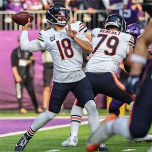 Chicago Bears quarterback Caleb Williams (18) passes during the first half of an NFL football game against the Minnesota Vikings, Sunday, Nov. 16, 2025, in Minneapolis. 