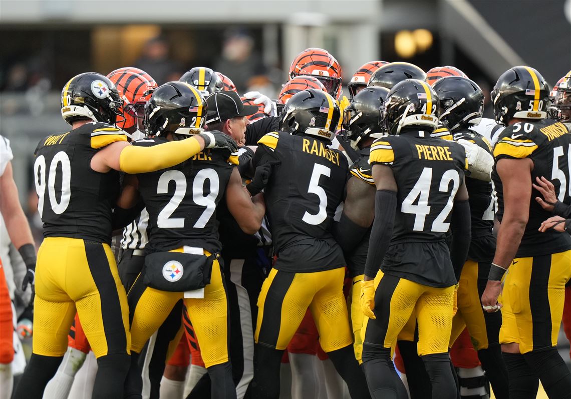 Spitting is a no-go, but other matters of football etiquette? Steelers  weigh in on 'fine balance' | Pittsburgh Post-Gazette