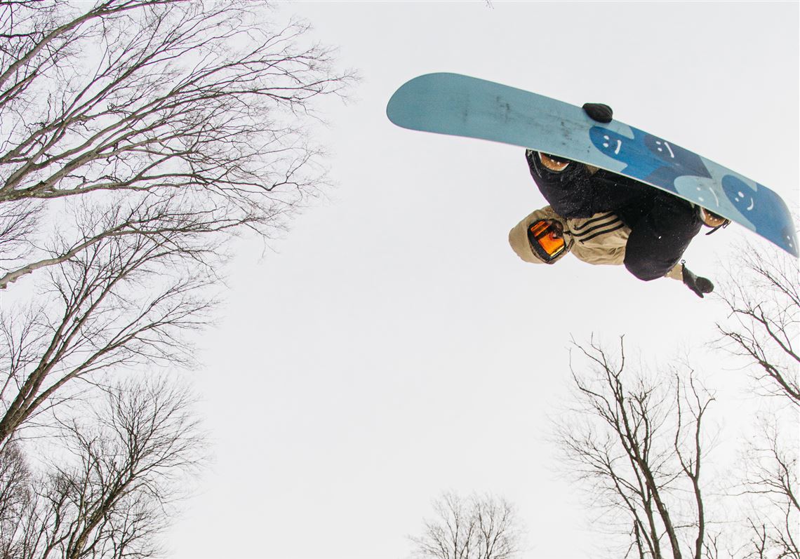 スノーボード MAHF STRETCH LIGHT PISTE What's new on the slopes this season at Seven Springs, Hidden