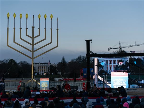 U.S. Jewish groups urge heightened security at public events after Hanukkah attack in Australia