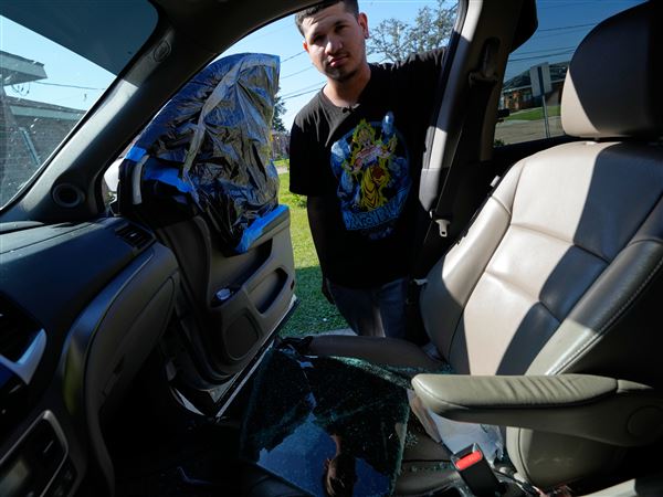 Immigration crackdown leaves teens to care for siblings after parents get detained