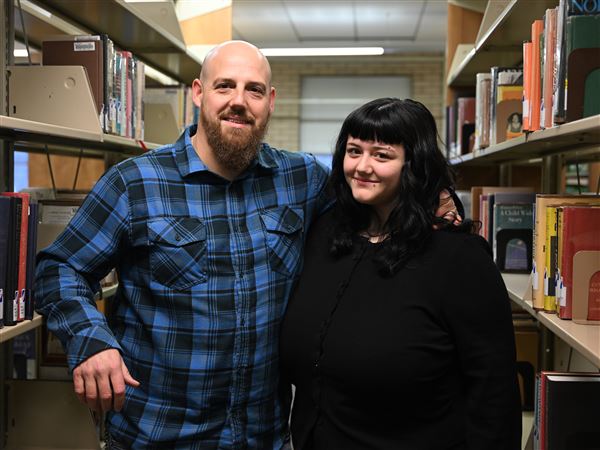 Shaler dad and daughter share the college experience at La Roche University thanks to the GI bill