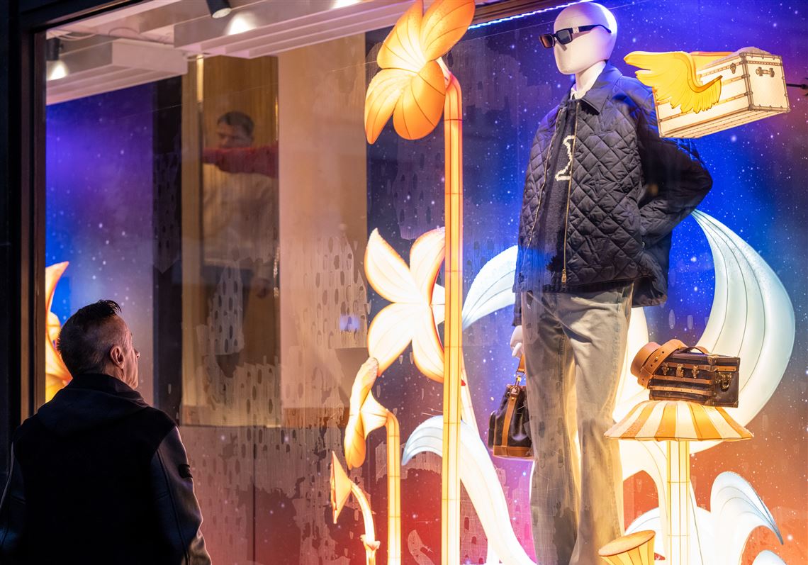 CEOs wary of a jittery U.S. consumer as global tensions intensify