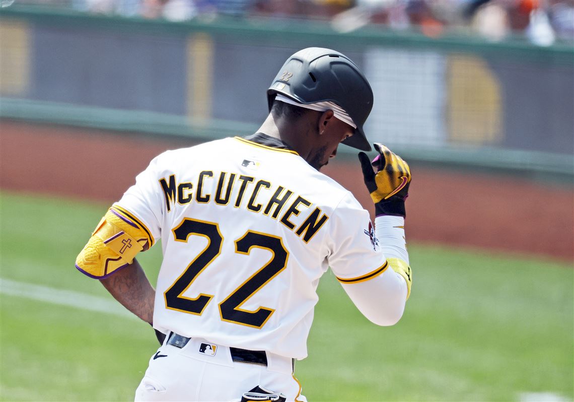 Andrew McCutchen takes to social media to share Pirates free agency frustrations