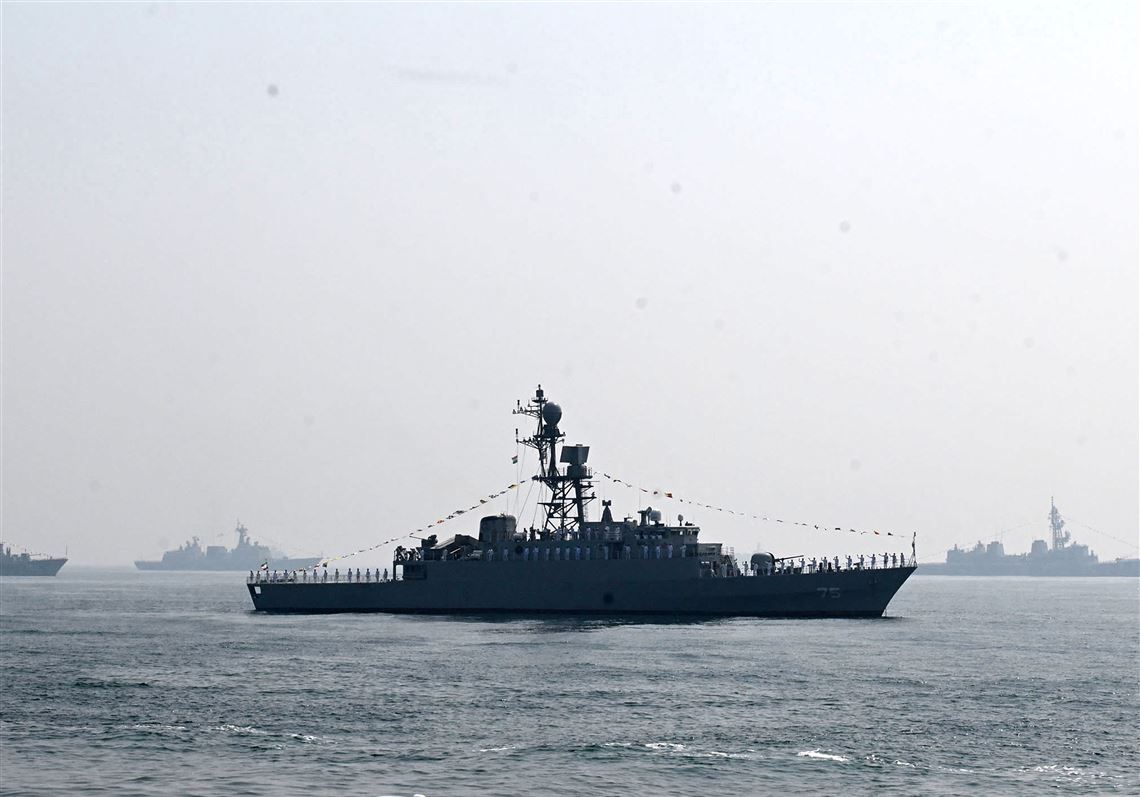Sri Lanka birgt 87 Leichen von einem iranischen Kriegsschiff ...