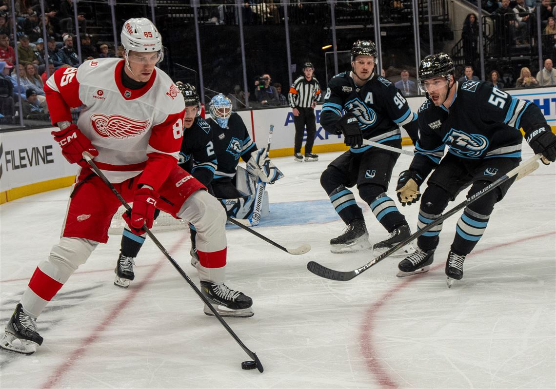 Penguins acquire massive forward Elmer Soderblom from Detroit ahead of NHL trade deadline
