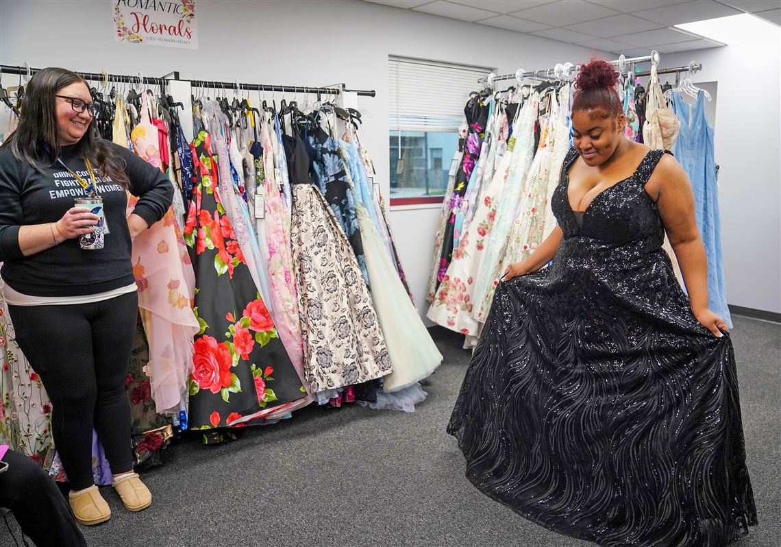 How Allegheny County's Project Prom makes teens' prom dreams come true |  Pittsburgh Post-Gazette
