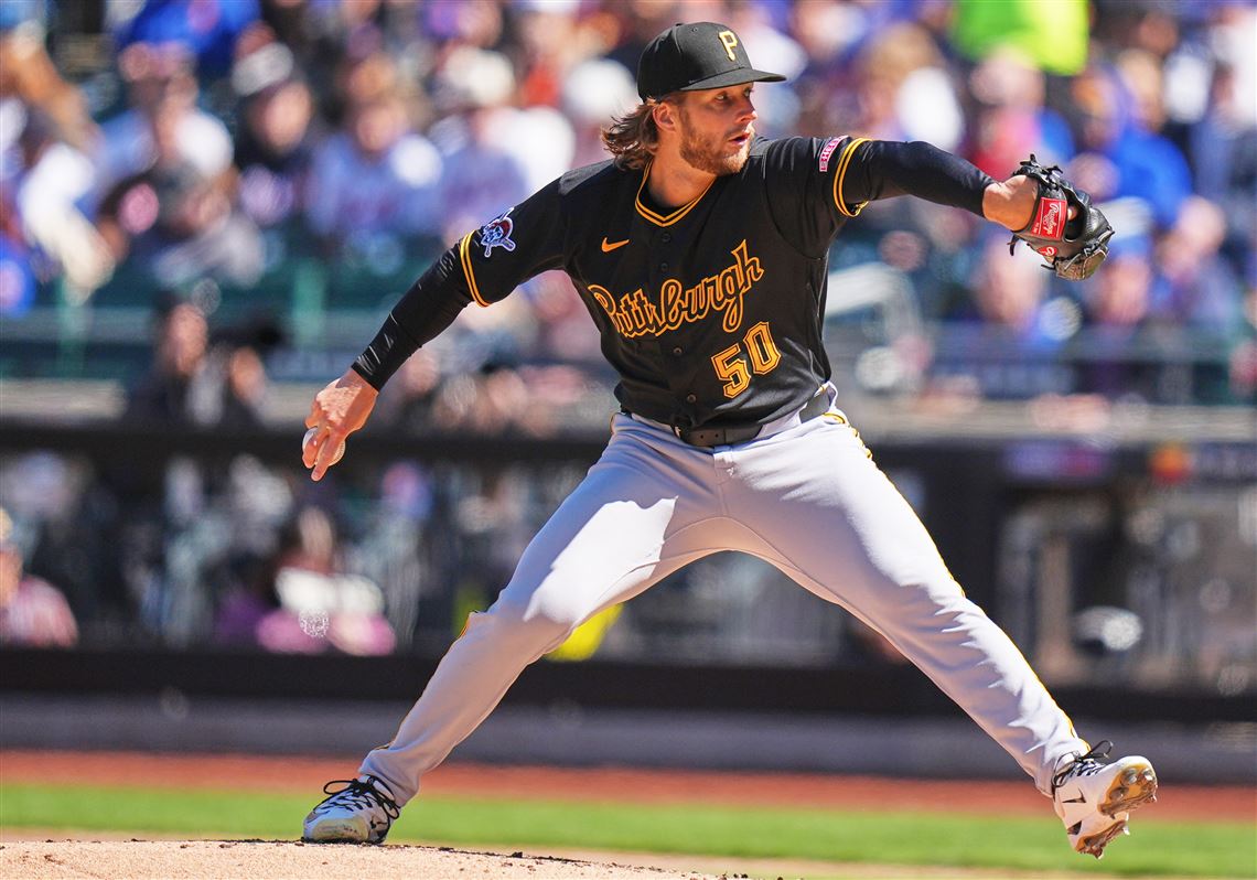 Pirates hold on in extras, defeat Mets for first win of season