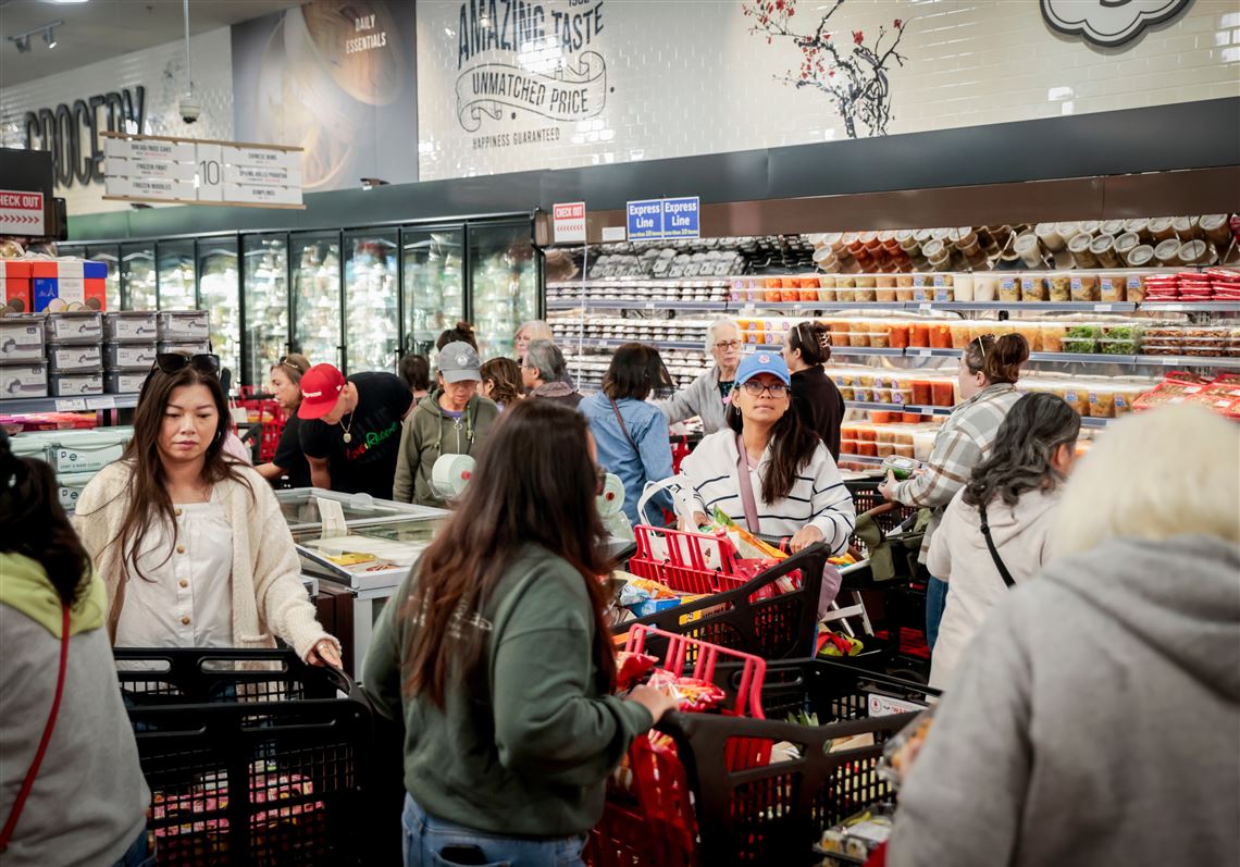 Retail sales rise 0.6% in February, but impact of Iran war threatens to derail spending