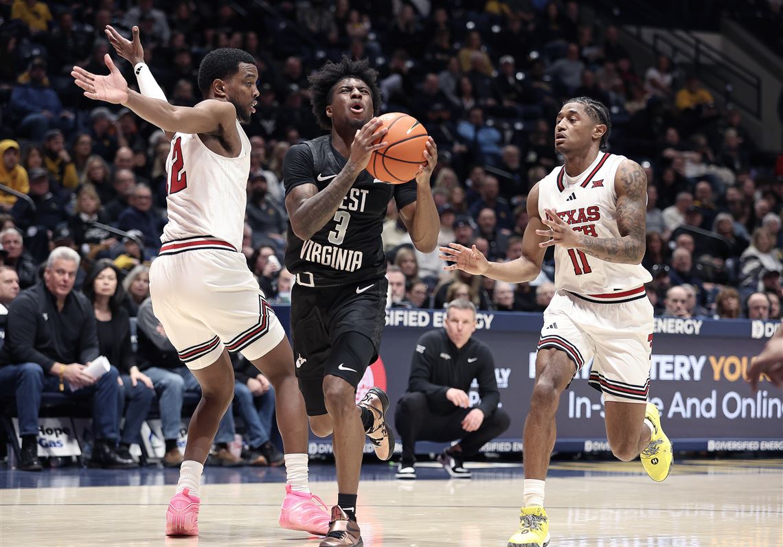 Άνδρες από τη Δυτική Βιρτζίνια διεκδικούν το στέμμα του μπάσκετ του Κολλεγίου