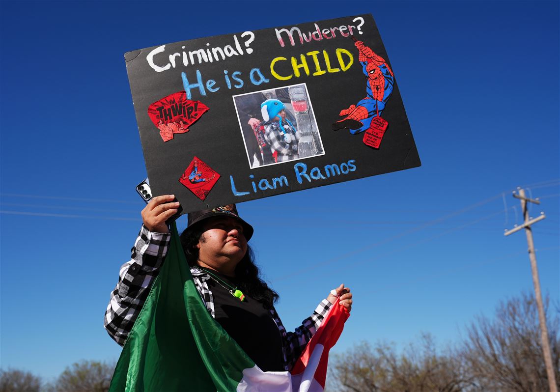 Gene Collier: Death and detention in Dilley