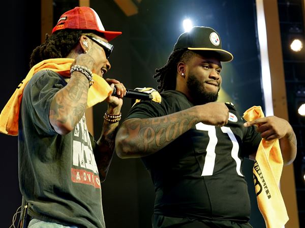 2026 NFL Draft: Wiz Khalifa and Bret Michaels do Pittsburgh proud