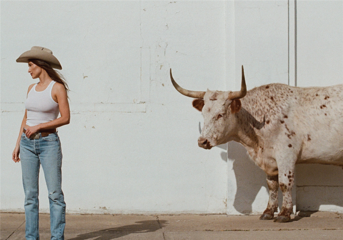 Kacey Musgraves sets PPG Paints date for Middle of Nowhere tour