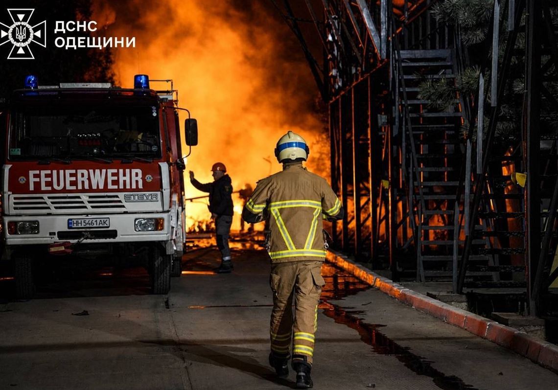 Ukraine hits key Russian oil-loading port and 3 'shadow fleet' tankers