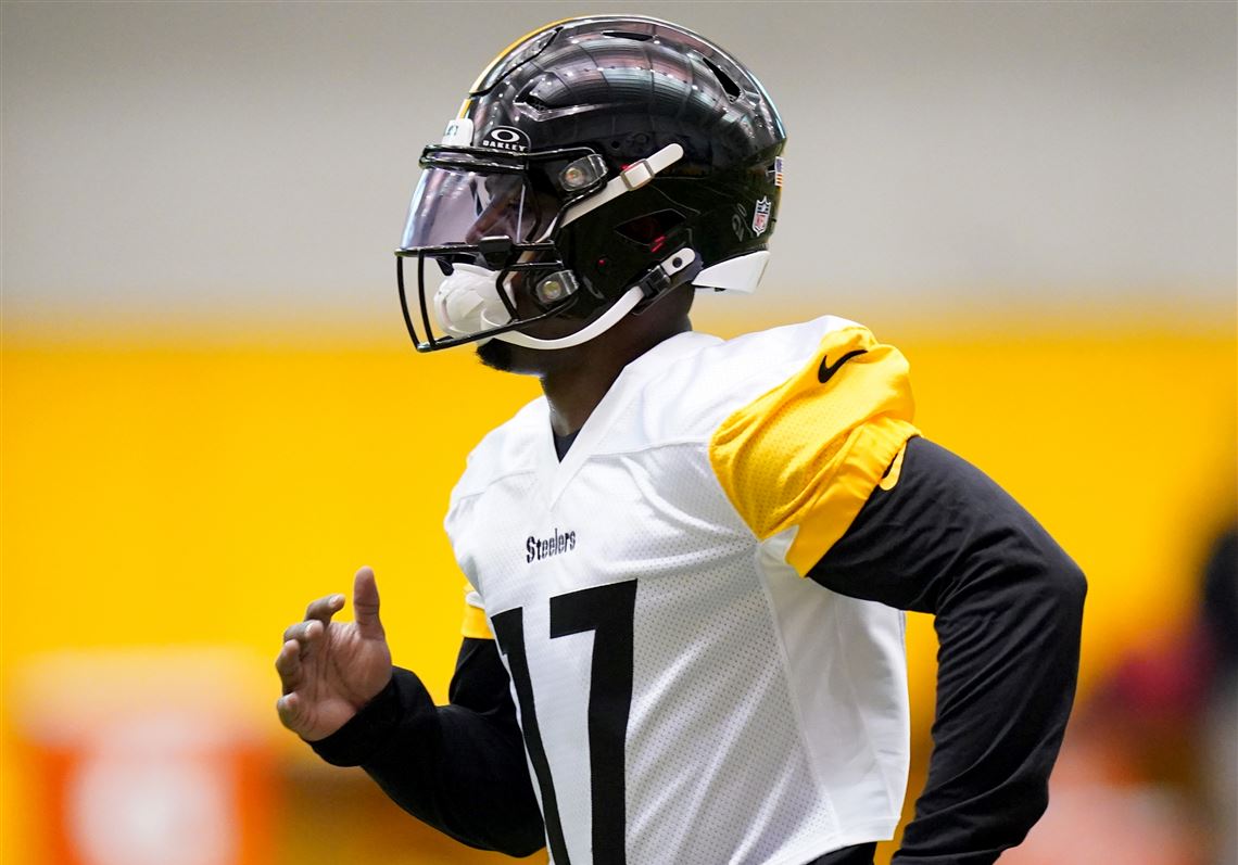 Warum sich Steelers-Rookie-Receiver Germie Bernard schnell in Mike ...