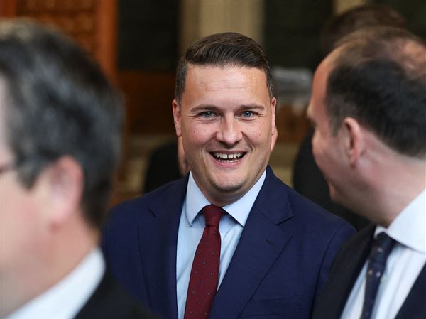 British Prime Minister Keir Starmer faces Labour Party leadership challenge | Pittsburgh Post-Gazette