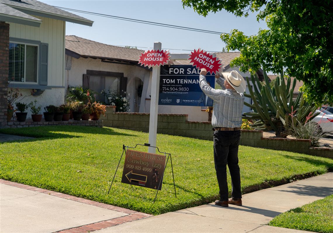 U.S. mortgage rates rose last week to an almost two-month high