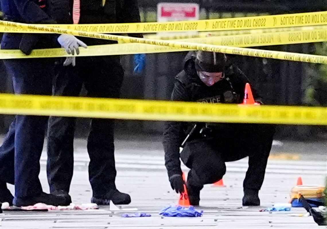 Secret Service shoots person near White House, bystander also shot, law enforcement official says