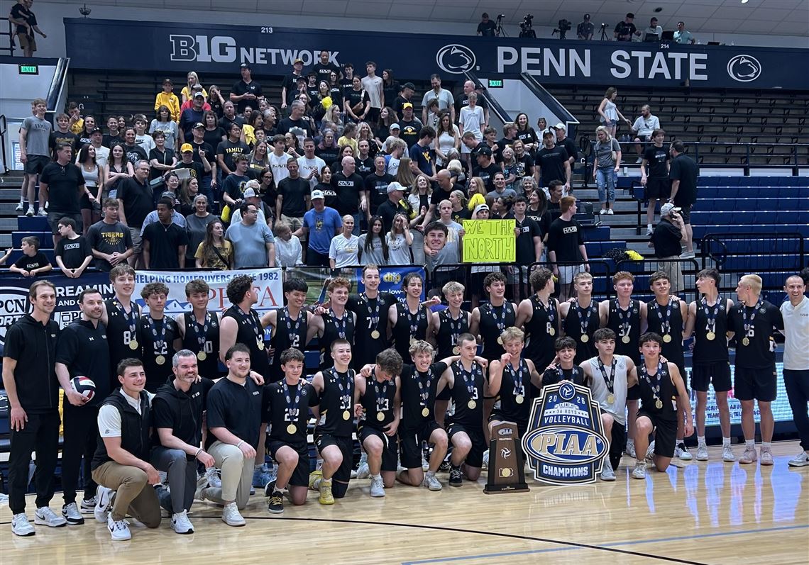 Die Volleyballmannschaft der Jungen von North Allegheny beendet eine ...