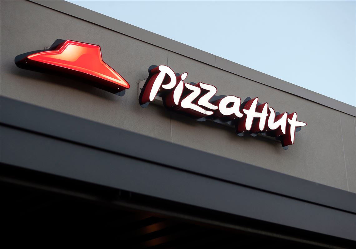 Η Pizza Hut, όπου οι πωλήσεις έχουν καθυστερήσει με την άφιξη της κουλτούρας παράδοσης, θα πουληθεί για 2,7 δισεκατομμύρια δολάρια