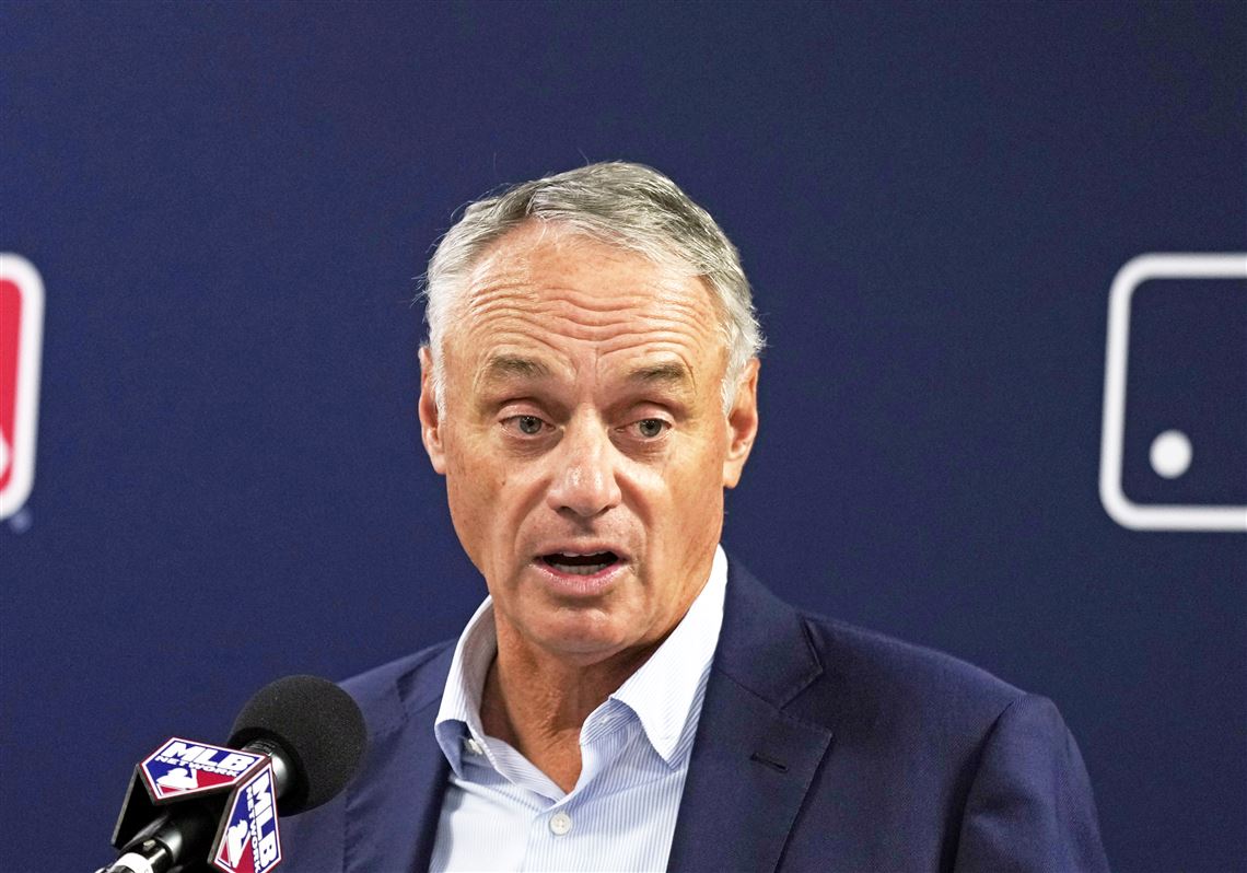 Commissioner Rob Manfred, MLBPA's Bruce Meyer continue the salary cap debate, but a gulf remains