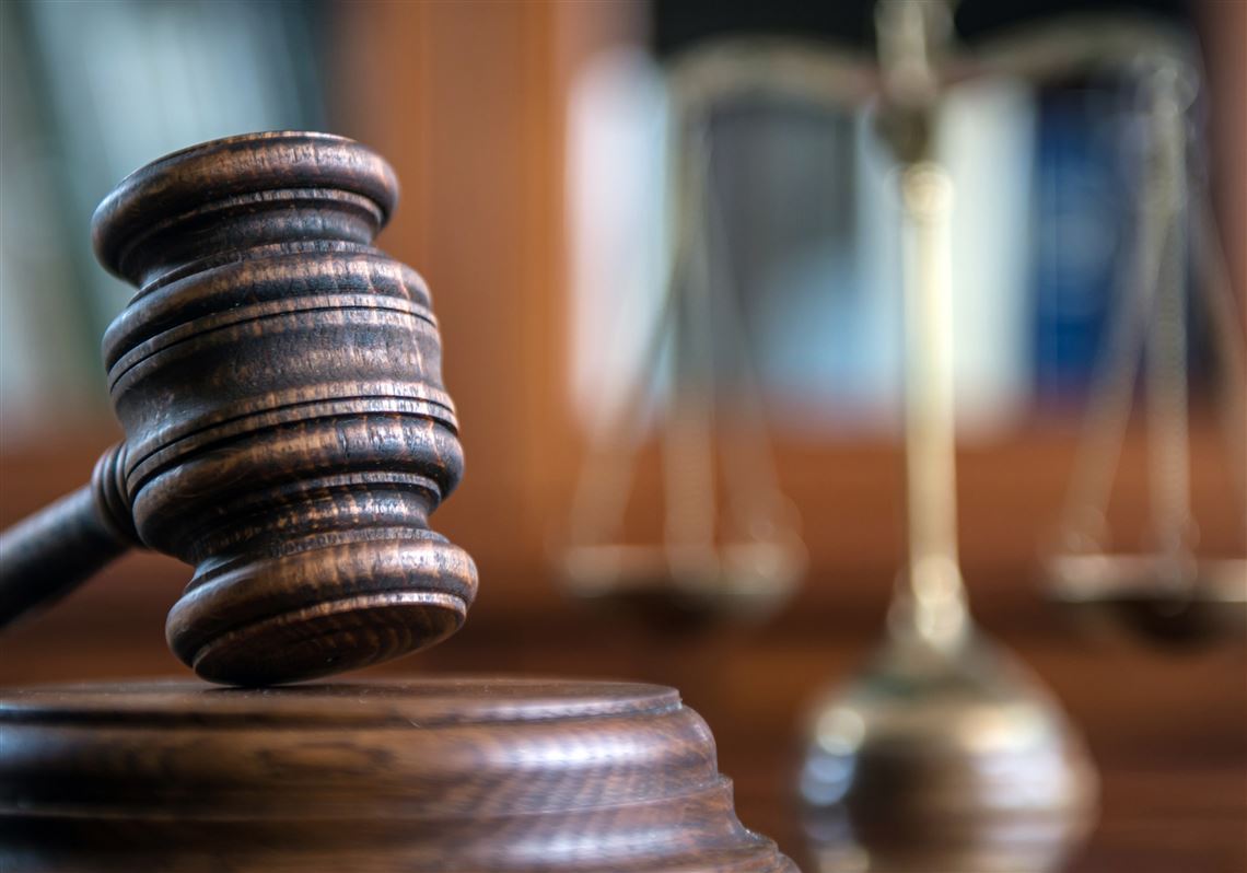 Charge dropped against Pittsburgh detective accused in South Hills bar brawl