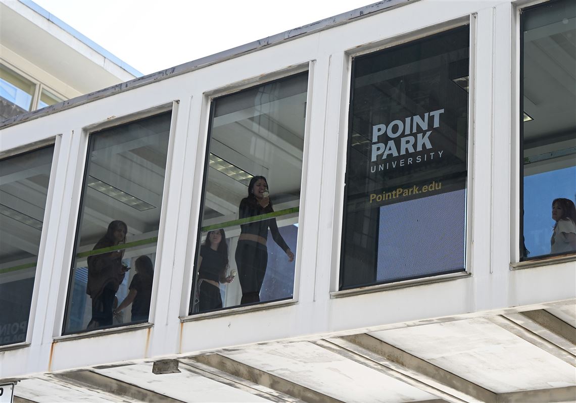 Point Park University considers a campus in Bradenton, Fla.
