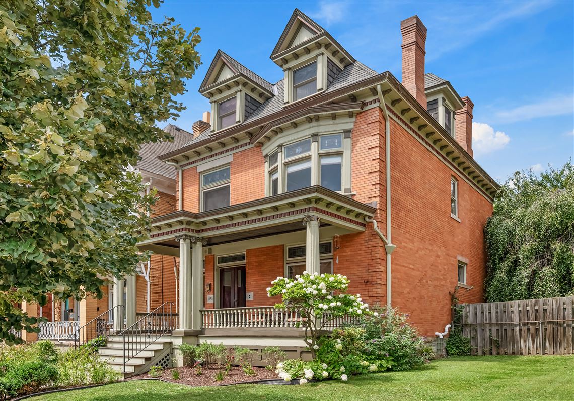 Buying Here: 1908 Highland Park house has 'so much charm and character' and an $849K price tag