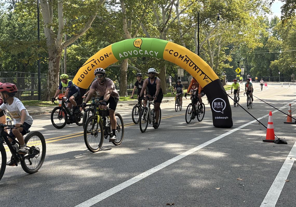 3,000 strong: Bicyclists take to Pittsburgh's streets for annual PedalPGH event