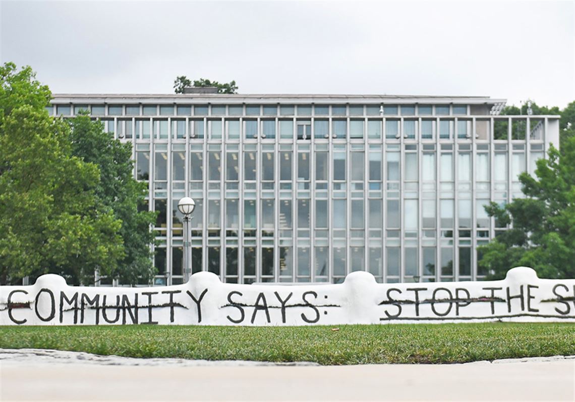 CMU takes first step toward allowing regulation of some 'Fence' speech