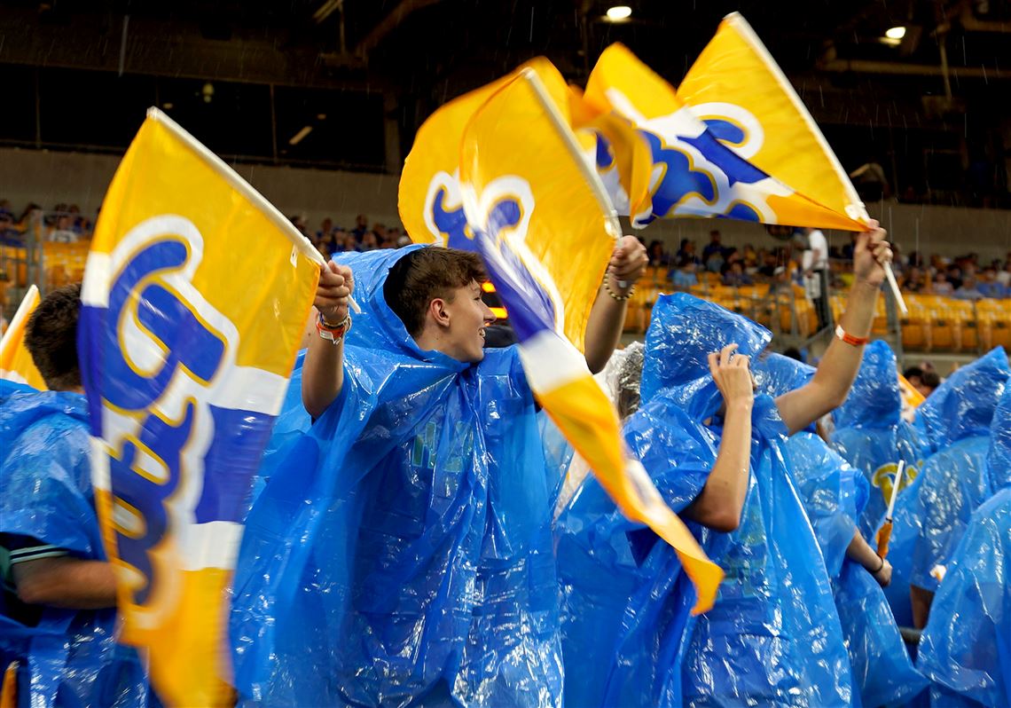 Lightning delay: Pitt vs UCF moved to 4:35PM kickoff