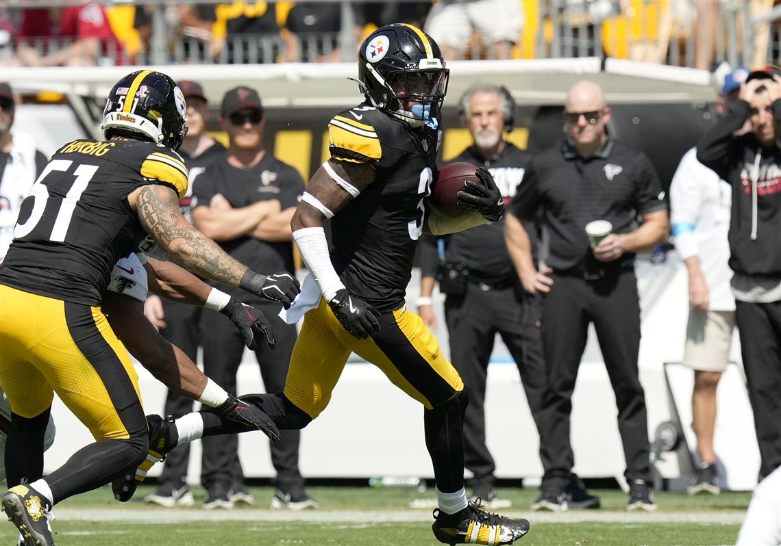 Notes: Jaquan Brisker makes his Steelers debut memorable with an interception