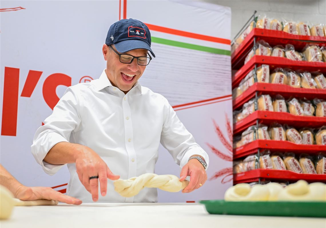 Mancini's celebrates 100 years with a visit from Gov. Josh Shapiro